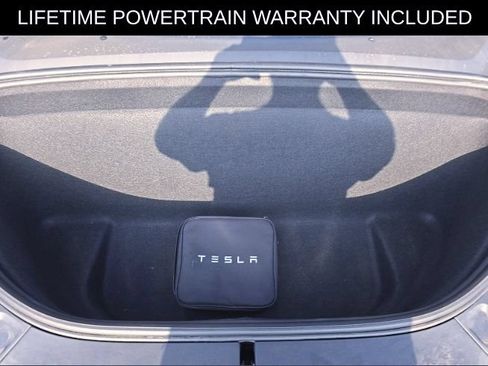 Used 2023 Tesla Model X AWD/4WD image 3