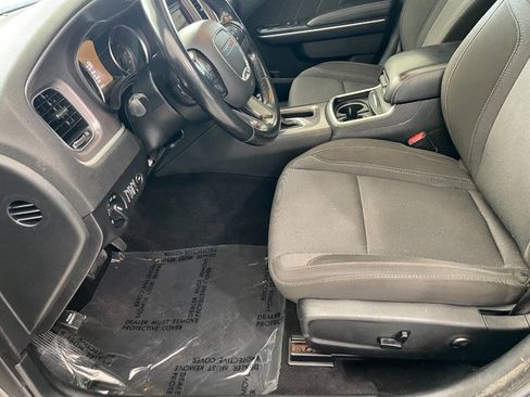 Used 2020 Dodge Charger SXT image 15