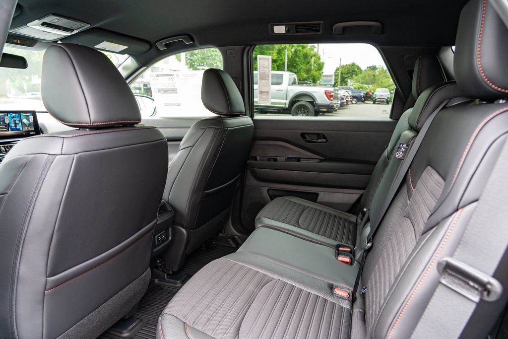New 2026 Nissan Pathfinder Rock Creek AWD/4WD image 23