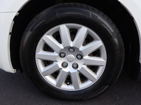 Used 2008 Chrysler Sebring LX FWD image 38