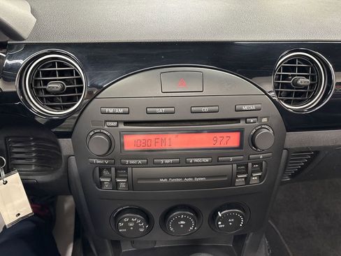 Used 2008 MAZDA MX-5 Miata Sport image 43