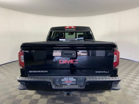 Used 2017 GMC Sierra 1500 Denali w/ Denali Ultimate Package AWD/4WD image 6