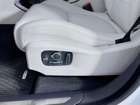 New 2026 Jaguar F-PACE R-Dynamic S AWD/4WD image 22