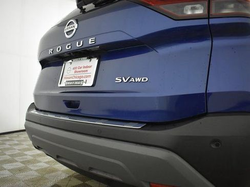 Used 2021 Nissan Rogue SV w/ Premium Package image 38