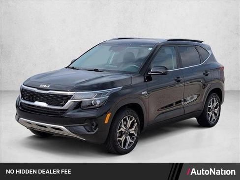 Used 2023 Kia Seltos EX AWD/4WD image 1
