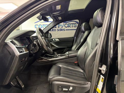 Used 2020 BMW X7 xDrive40i w/ M Sport Package image 9