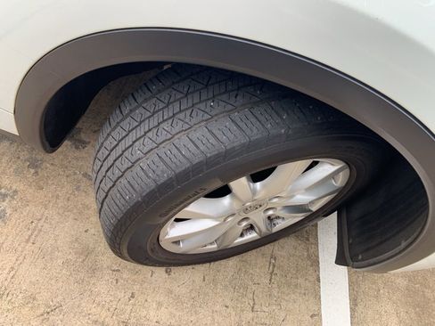 Used 2012 Porsche Cayenne image 15