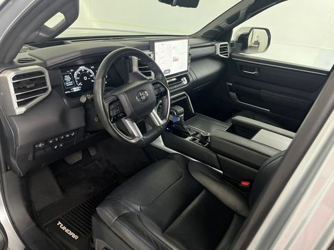 Used 2024 Toyota Tundra Platinum AWD/4WD image 25