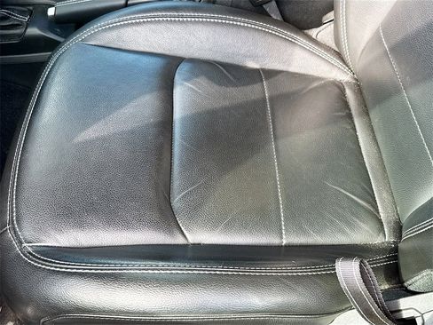 Used 2023 Jeep Wrangler Unlimited Sahara w/ Cold Weather Group image 19