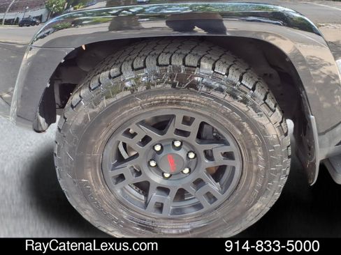 Used 2023 Toyota 4Runner TRD Off-Road Premium w/ Off Road Premium Plus Package AWD/4WD image 8