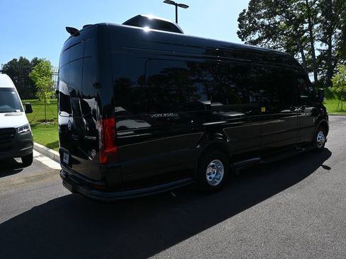 Used 2025 Mercedes-Benz Sprinter 3500 image 26