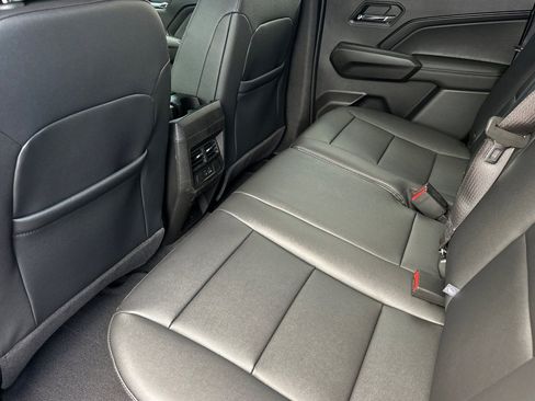 New 2026 Chevrolet Colorado LT image 12