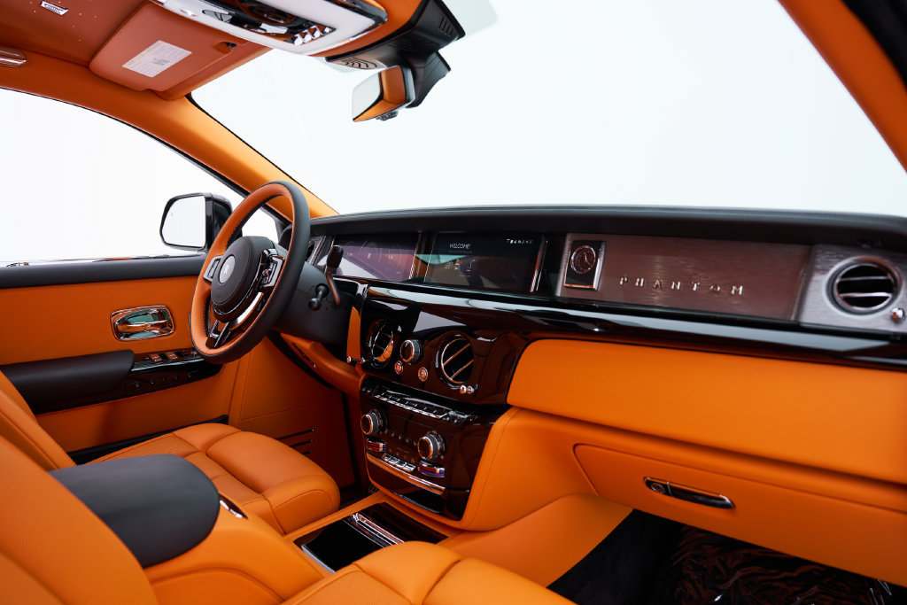 Used 2026 Rolls-Royce Phantom Sedan RWD image 62
