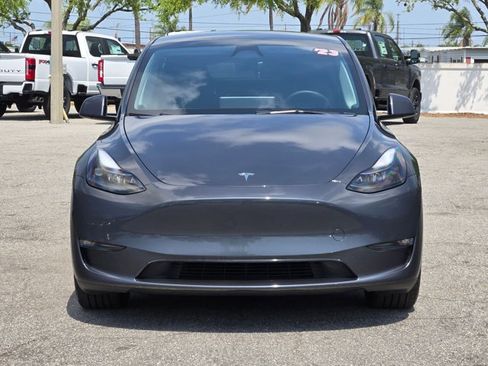 Used 2023 Tesla Model Y Long Range image 2