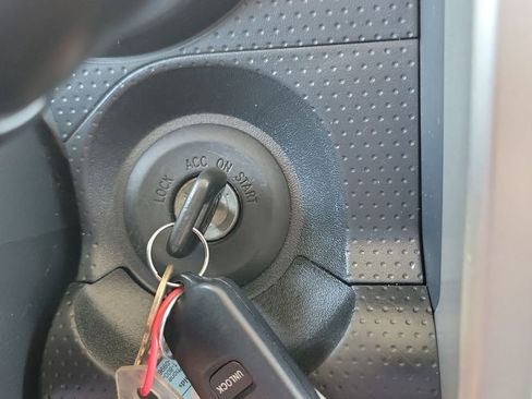 Used 2007 Toyota FJ Cruiser 4WD image 23