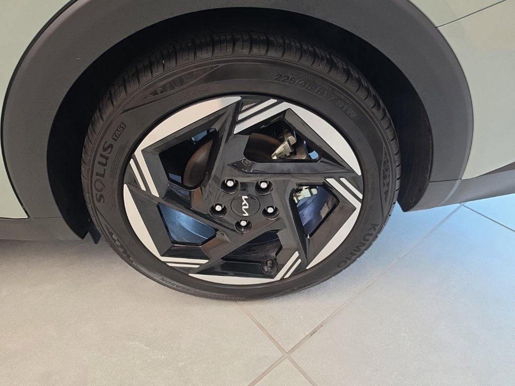 Certified 2026 Kia K4 EX FWD image 57