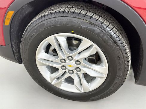 Used 2020 Chevrolet Blazer LT AWD/4WD image 31