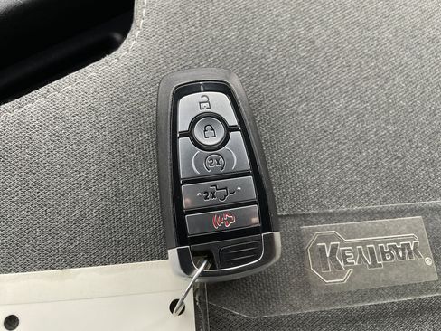 Used 2022 Ford F150 XLT w/ Equipment Group 302A High image 17