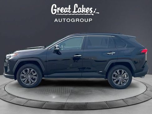 Used 2022 Toyota RAV4 Limited w/ Limited Grade Weather Package AWD/4WD image 2