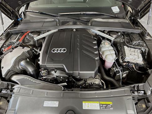 Used 2024 Audi A4 2.0T Premium w/ Convenience Package image 30