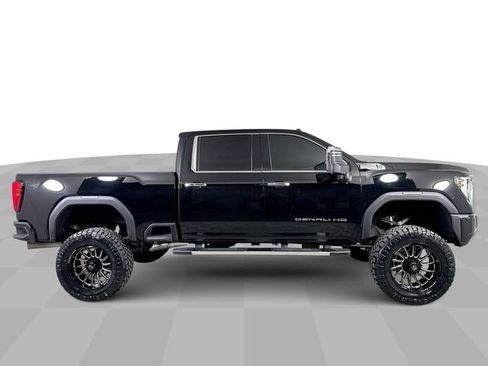 Used 2025 GMC Sierra 2500 Denali w/ Denali Reserve Package AWD/4WD image 9