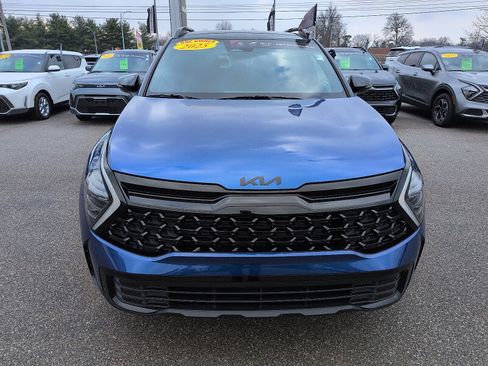 Used 2025 Kia Sportage X-Line w/ Premium Package image 3