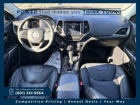 Used 2021 Jeep Cherokee Latitude Lux w/ Comfort/Convenience Group image 11