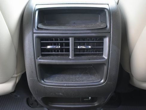 Used 2018 Cadillac XT5 Luxury w/ LPO, Wheel Lock Package image 35