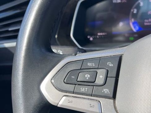 Used 2024 Volkswagen Jetta SE image 13