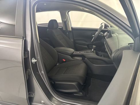 Used 2025 Honda HR-V LX image 30