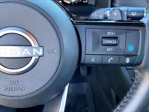 Used 2024 Nissan Rogue SL w/ SL Premium Package AWD/4WD image 25