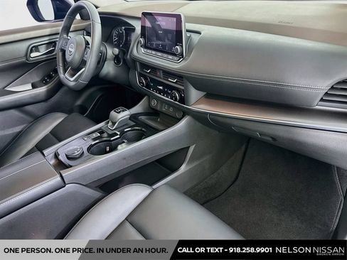 Certified 2023 Nissan Rogue SV w/ SV Premium B Package AWD/4WD image 29