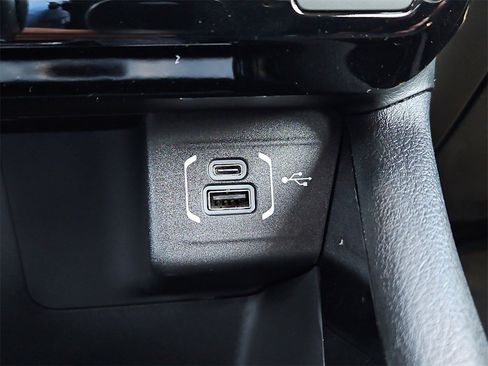 New 2026 Jeep Compass Latitude image 25