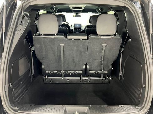 Used 2019 Dodge Grand Caravan GT image 24