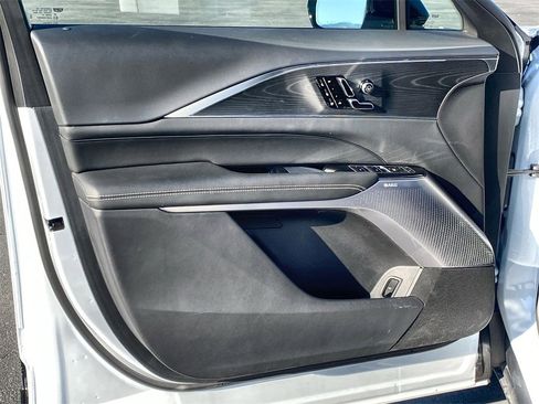 Certified 2026 Cadillac Lyriq Premium Luxury image 20