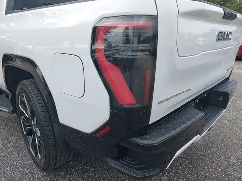New 2025 GMC Sierra EV Denali image 35