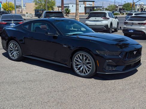 New 2026 Ford Mustang GT RWD image 1