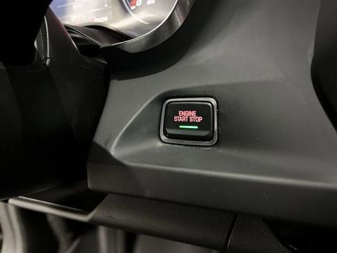 Used 2022 Chevrolet Camaro LT RWD image 16