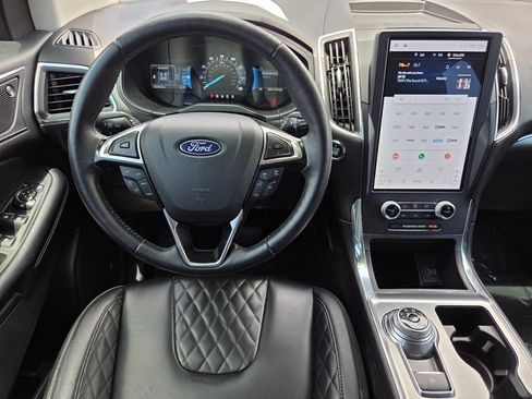 Used 2023 Ford Edge Titanium AWD/4WD image 21