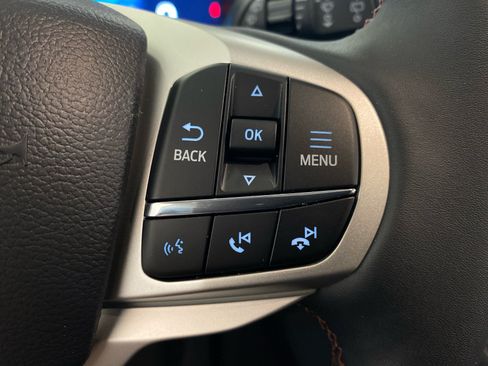 New 2026 Ford Explorer Active w/ Active Comfort Package AWD/4WD image 21