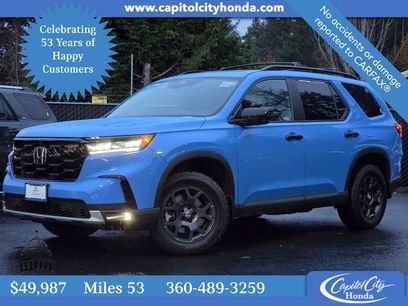 Certified 2025 Honda Pilot TrailSport