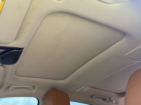 Used 2017 BMW 750i image 38