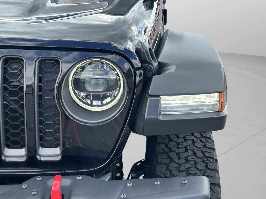 Used 2021 Jeep Gladiator Rubicon w/ Dual Top Group AWD/4WD image 13