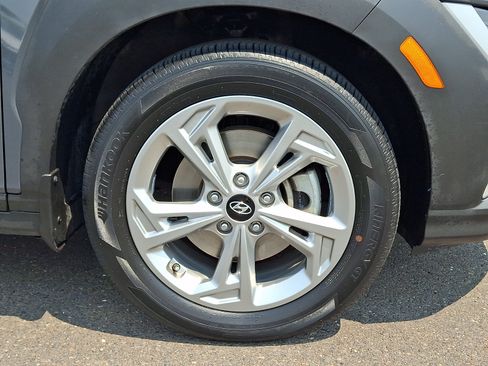 Certified 2023 Hyundai Kona SEL AWD/4WD image 8
