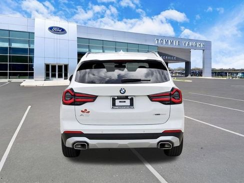 Used 2024 BMW X3 sDrive30i w/ Premium Package w/ZPA RWD image 3