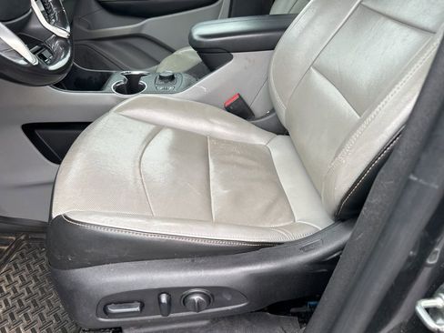 Used 2018 GMC Terrain SLT w/ Preferred Package image 7