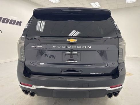 New 2026 Chevrolet Suburban Premier AWD/4WD image 6