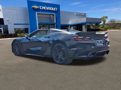 Used 2023 Chevrolet Corvette Z06 RWD image 23