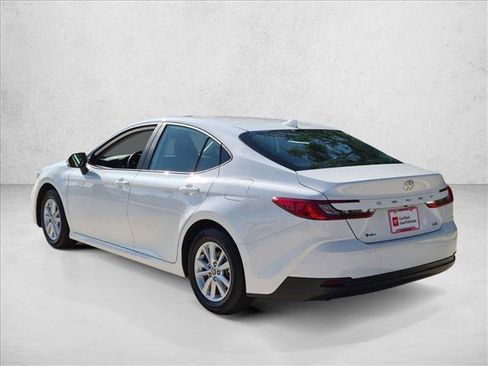 Certified 2025 Toyota Camry LE FWD image 7