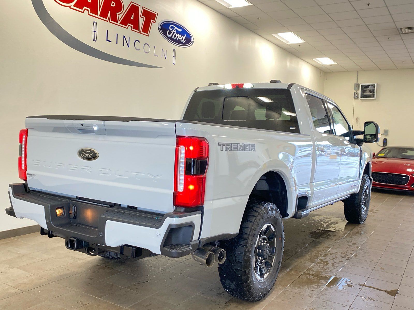 New 2026 Ford F250 Lariat w/ Tremor Off-Road Package AWD/4WD image 7